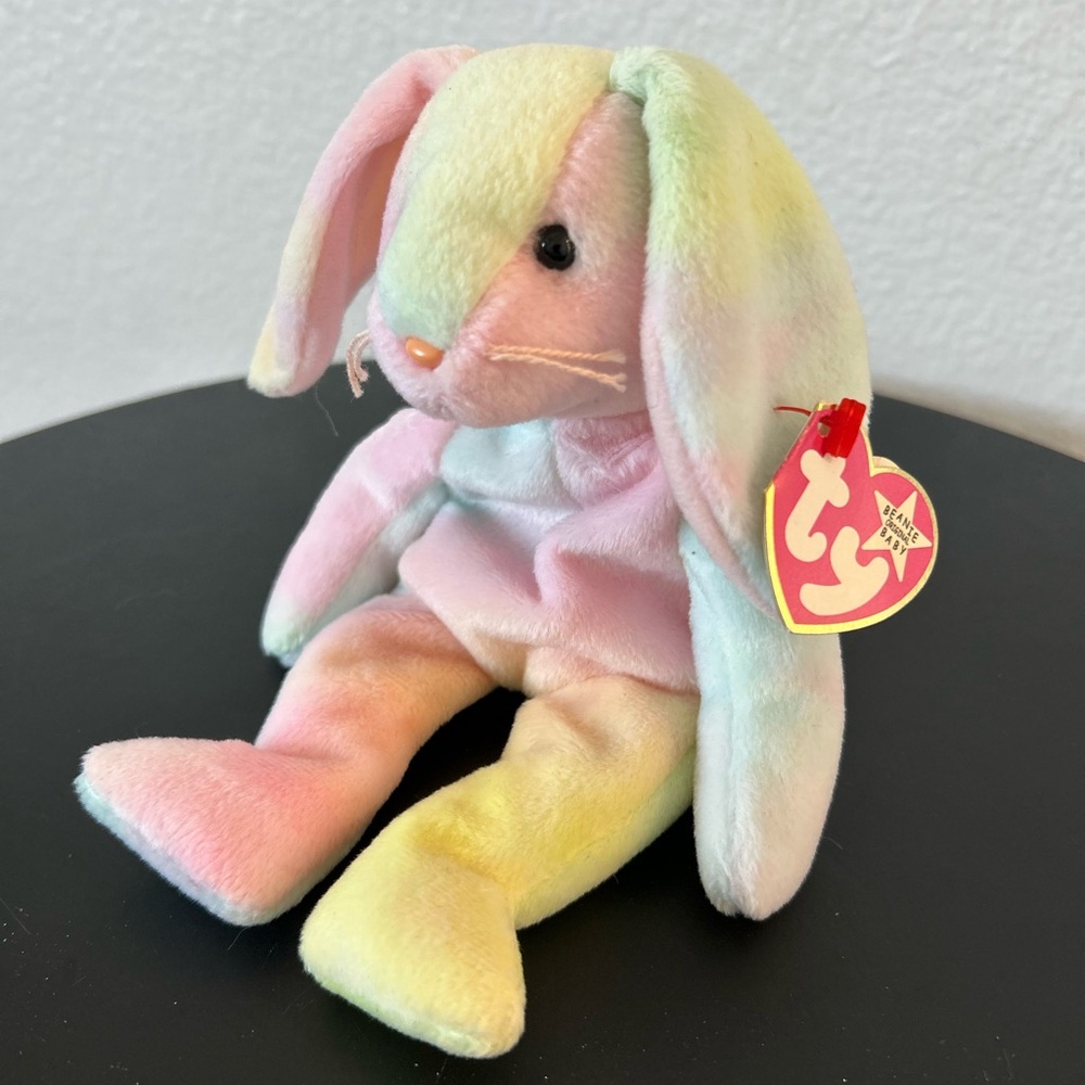 Vintage - Ty Bunny Beanie Baby - “Hippie”